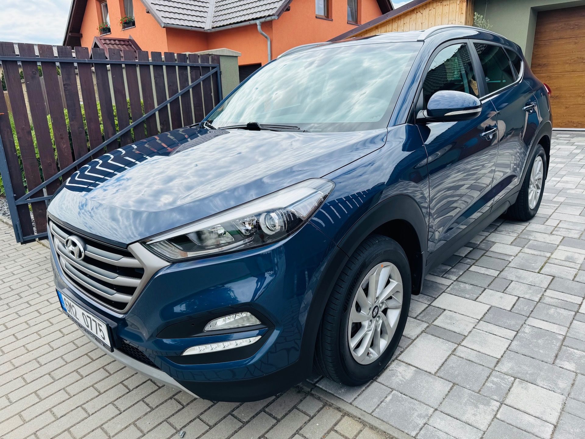 Hyundai Tucson, 1.6 T-GDi 130kW ČR 1.MAJ - fotka 6