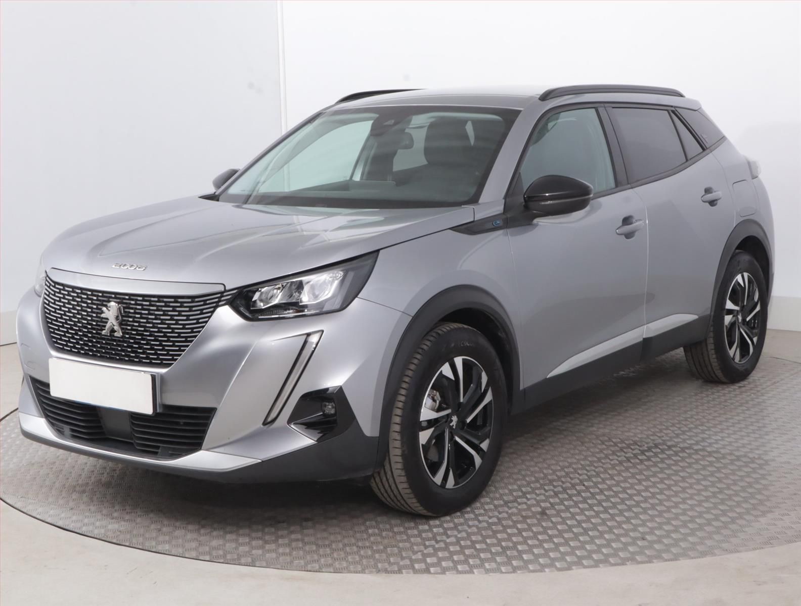 Peugeot 2008, 50 kWh, Automat, Kůže, Navi - fotka 2