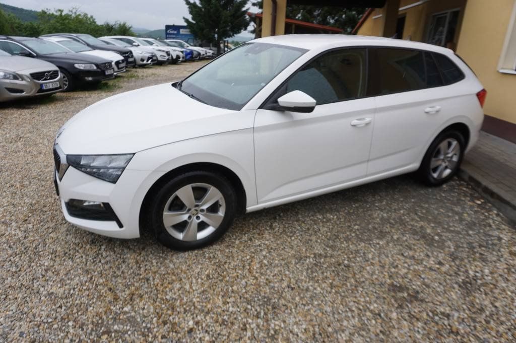 Škoda Scala, 1,0  1,MAJ NOVÉ V ČR 81 KW - fotka 4
