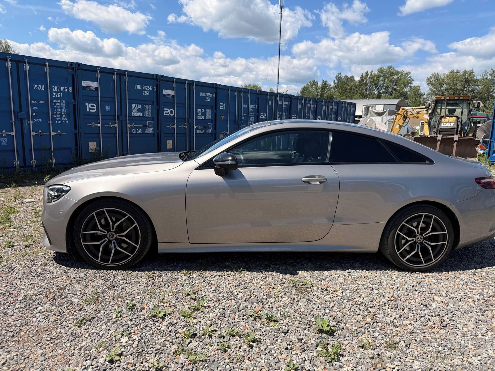 Mercedes-Benz Třídy E, E  220 Coupe, AMG packet, pano - fotka 3