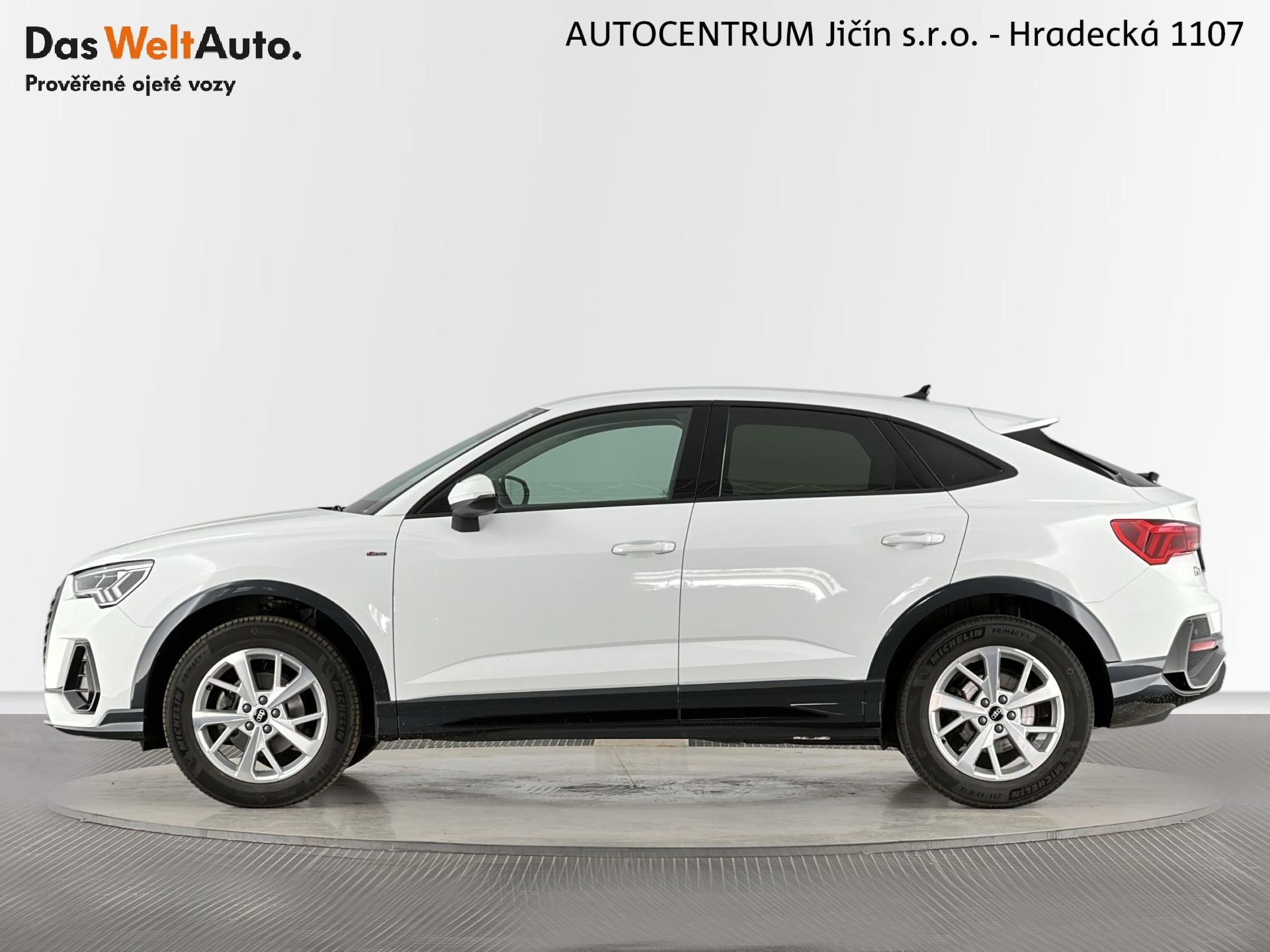Audi Q3, Sportback S-Line 1.5 TSI 110kW - fotka 3