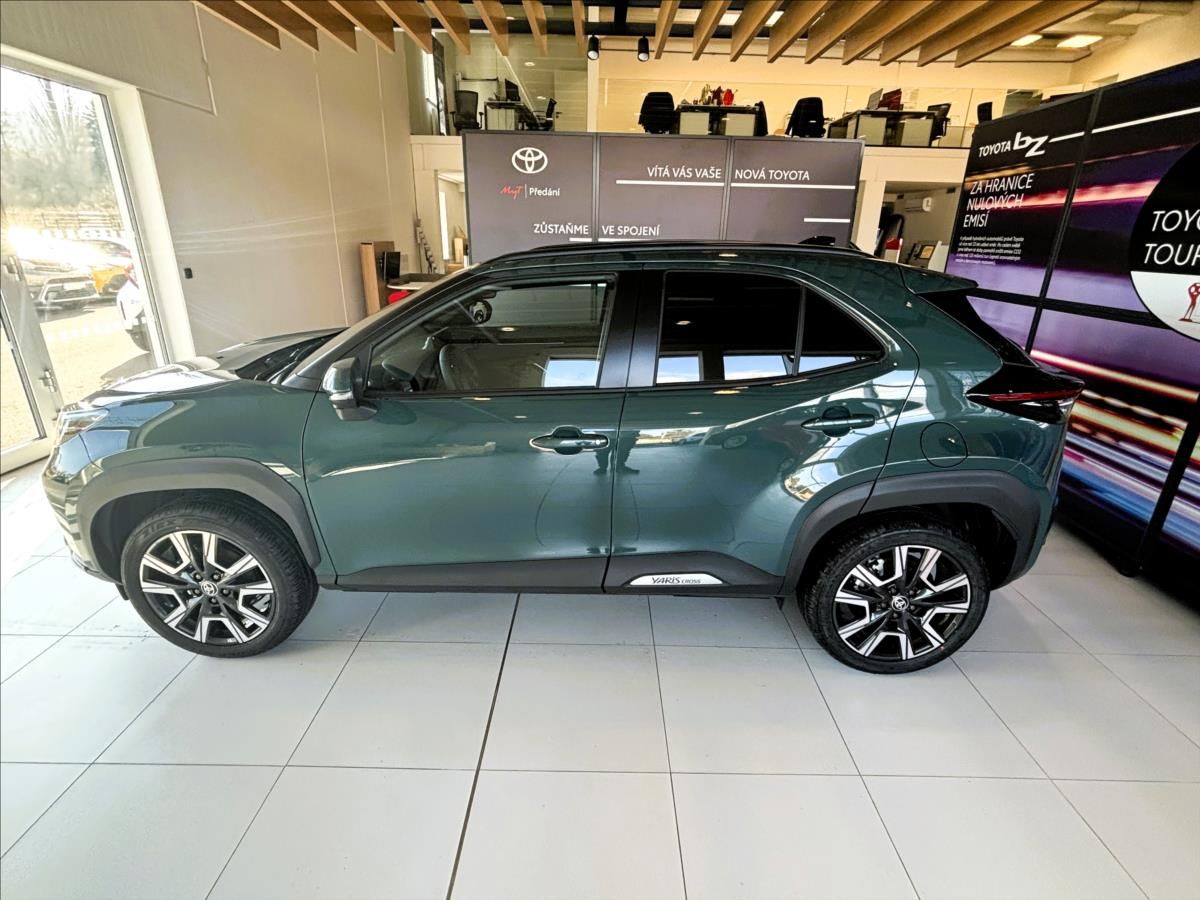 Toyota Yaris Cross, 1,5   Executive Tech HEV 130 - fotka 4