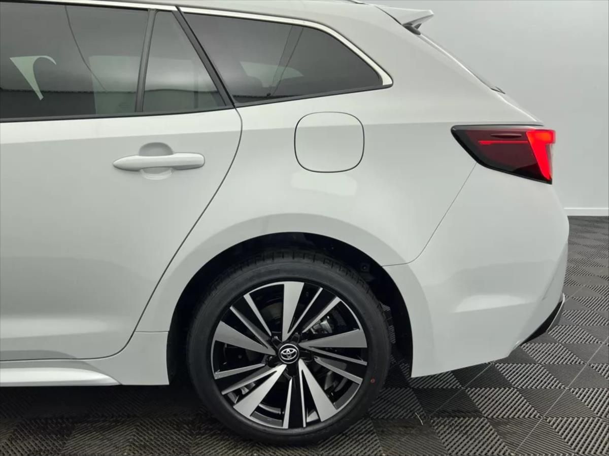 Toyota Corolla, 2,0   TS Style HEV - fotka 6