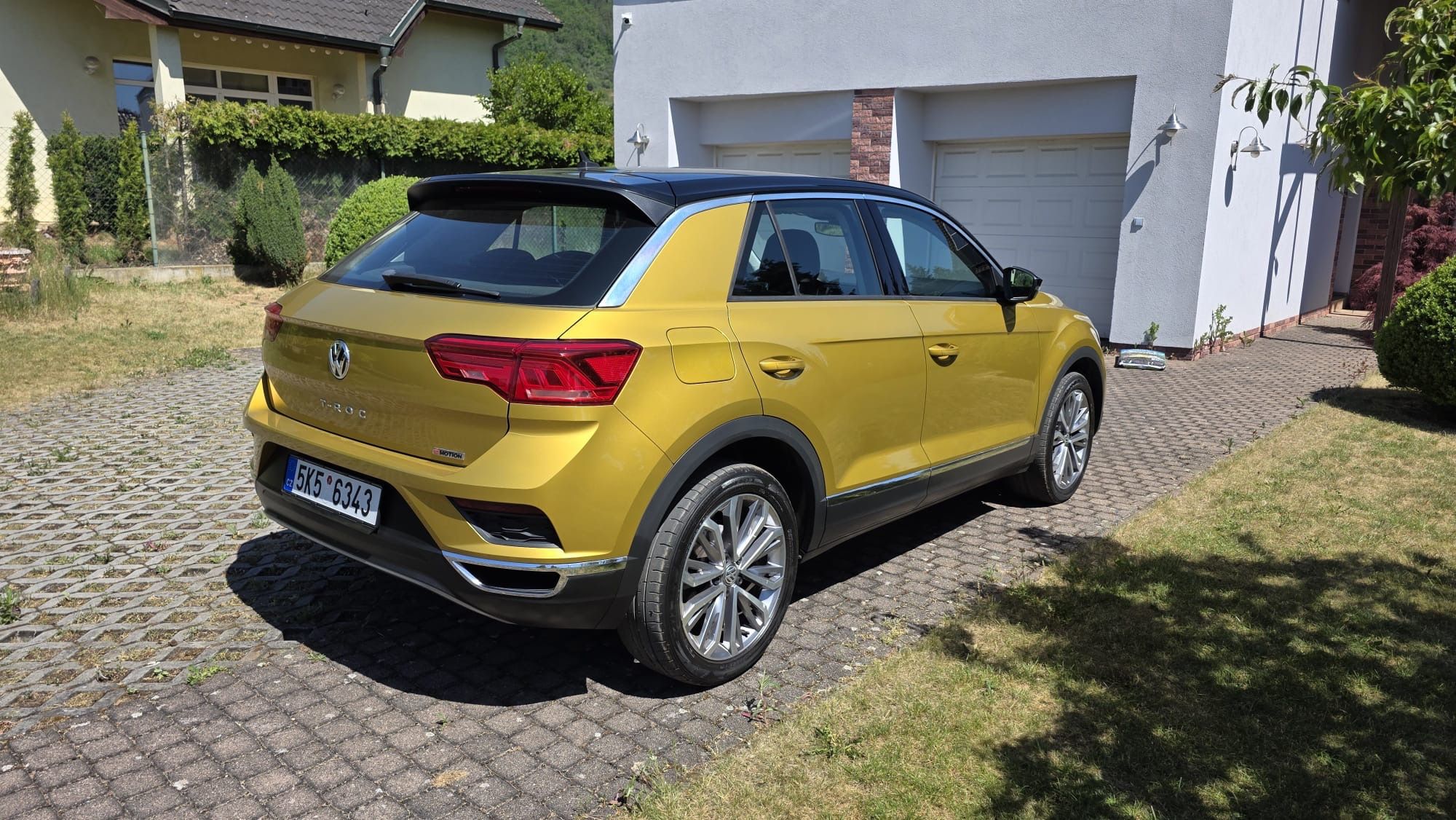 Volkswagen T-Roc, VW T-ROC 4 MOTION, 2.0 TDI - fotka 3