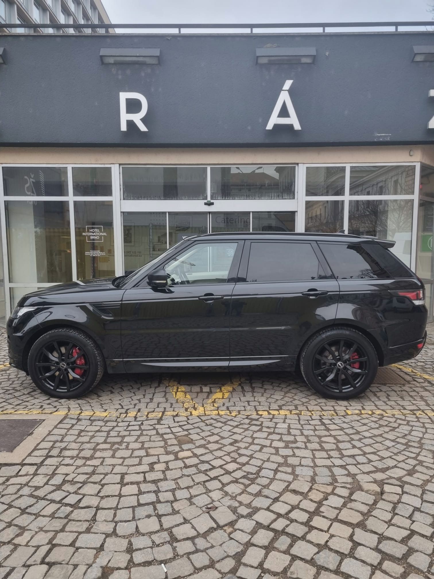 Land Rover Range Rover Sport, V8 5.0 S/C Autobiography - fotka 4