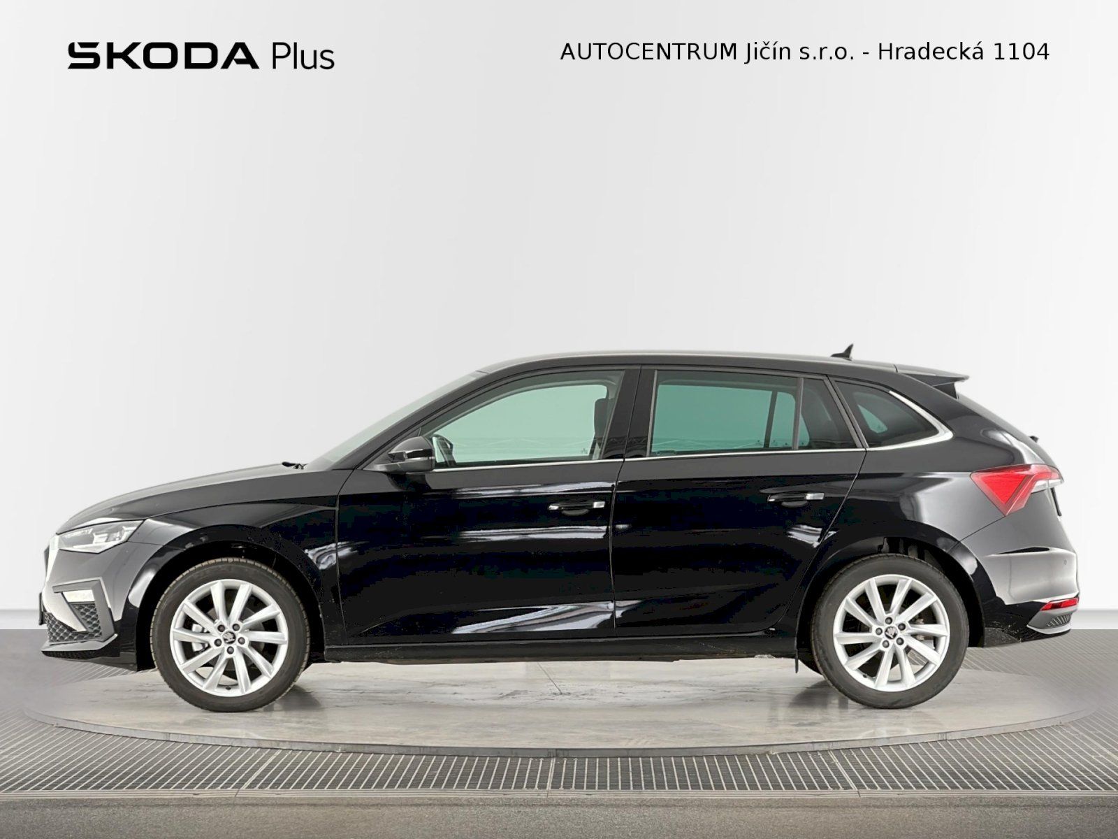 Škoda Scala, 1.0TSI 85kW Top Selection - fotka 3