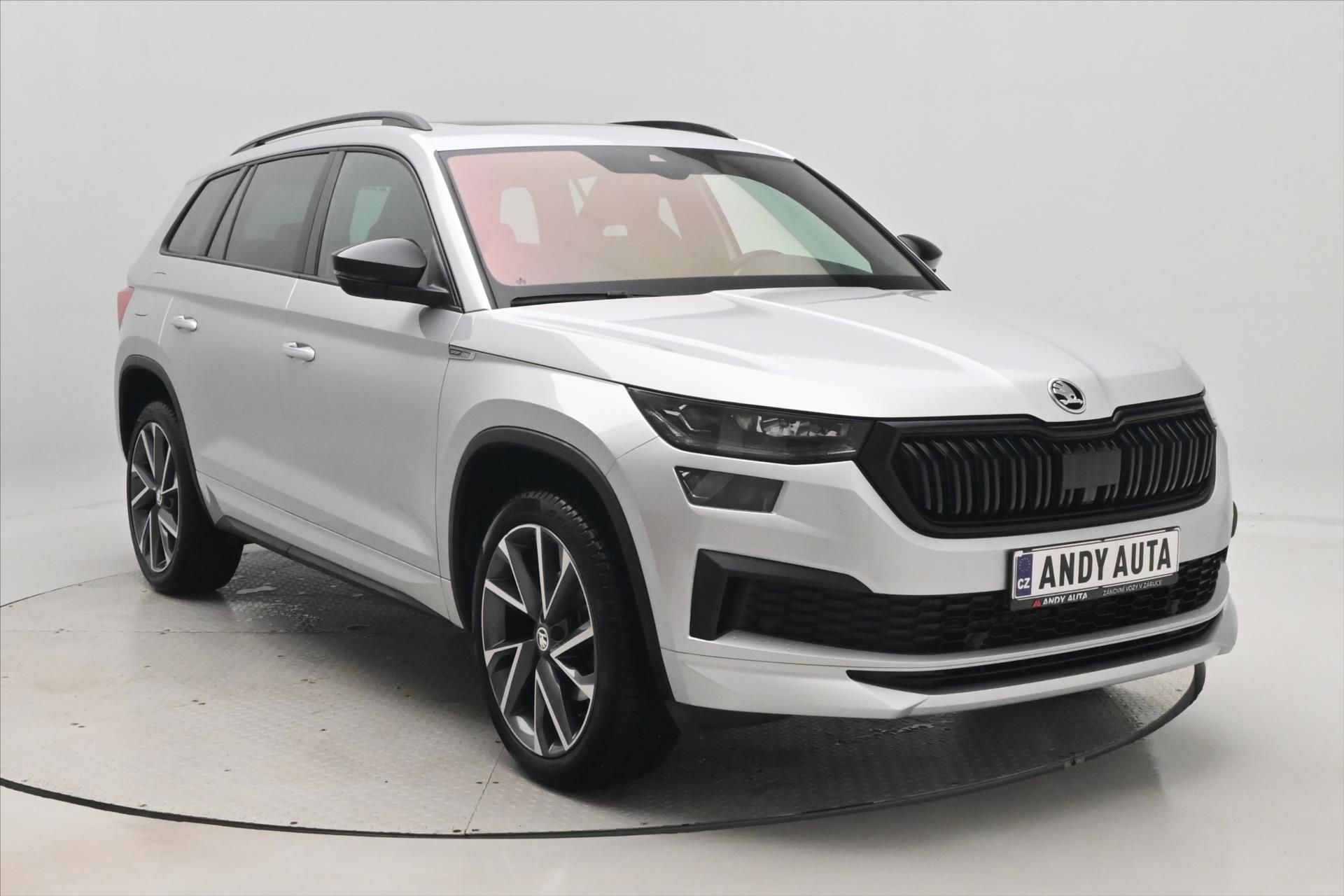 Škoda Kodiaq, 1,5 TSI 110 kW Sportline Záruk - fotka 3