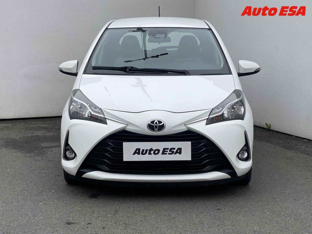 Toyota Yaris, 1.5 i,2.maj,ČR - fotka 2