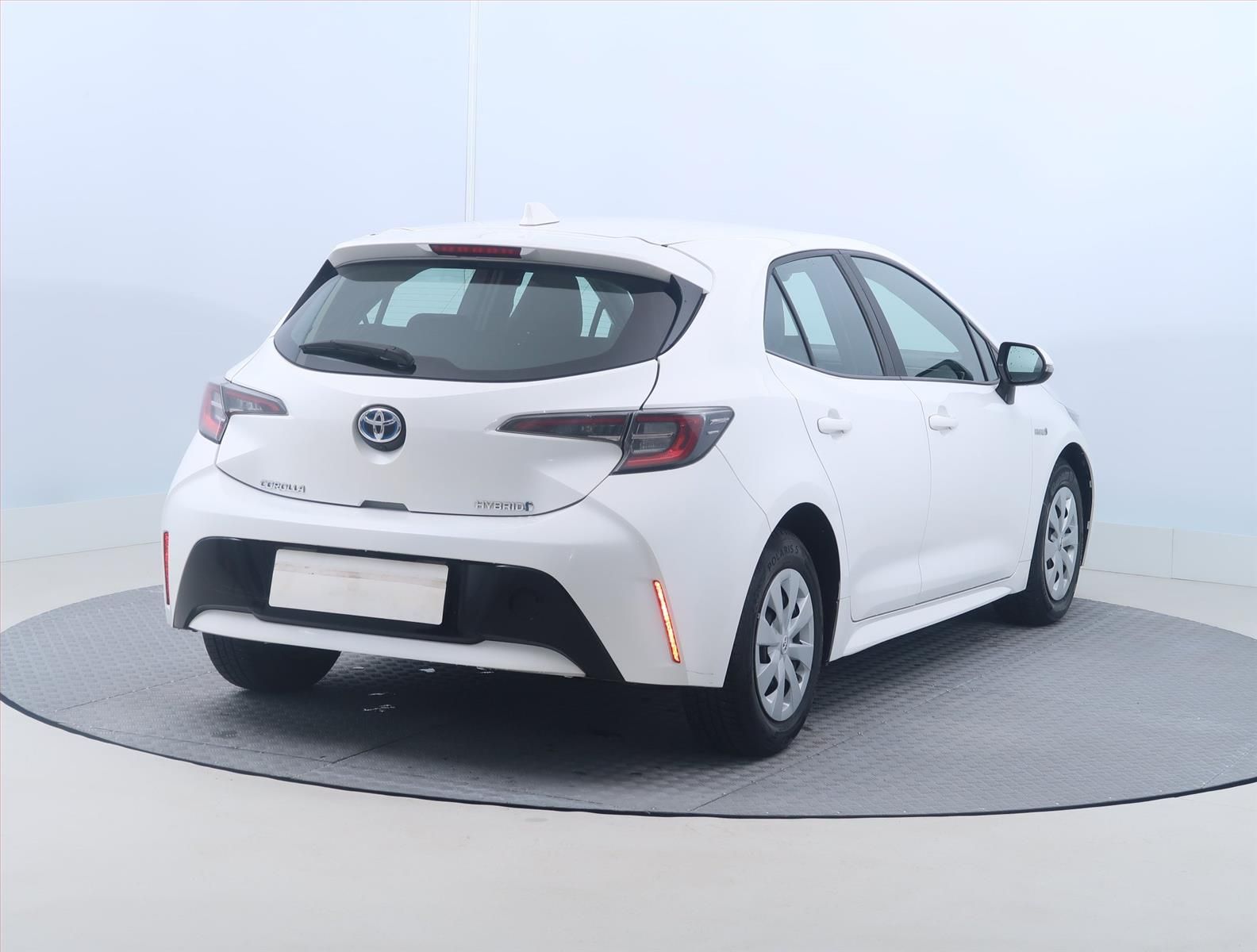 Toyota Corolla, 1.8 Hybrid, Automat - fotka 5
