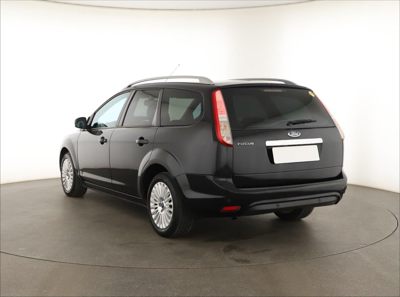 Ford Focus, 1.8 16V, Ghia, LPG, po STK - fotka 4