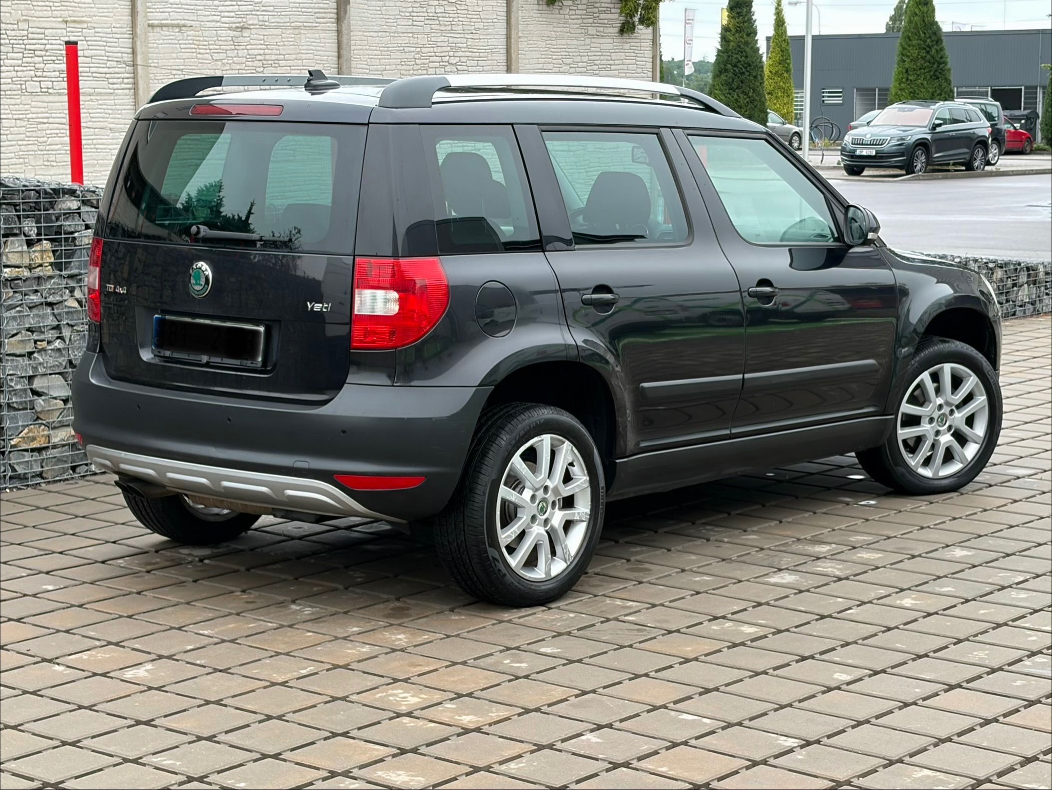 Škoda Yeti, 2.0TDi 103kW 4x4/BEZ KOROZE/ - fotka 4