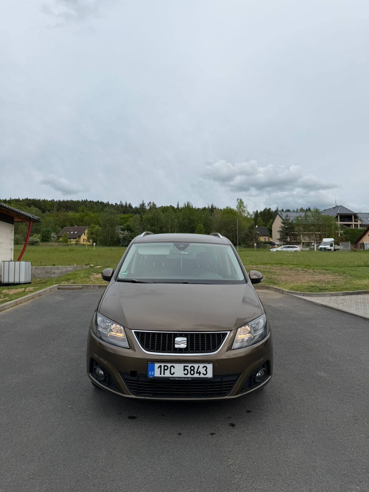Seat Alhambra, 2.0 TDI 7mist DSG - fotka 4