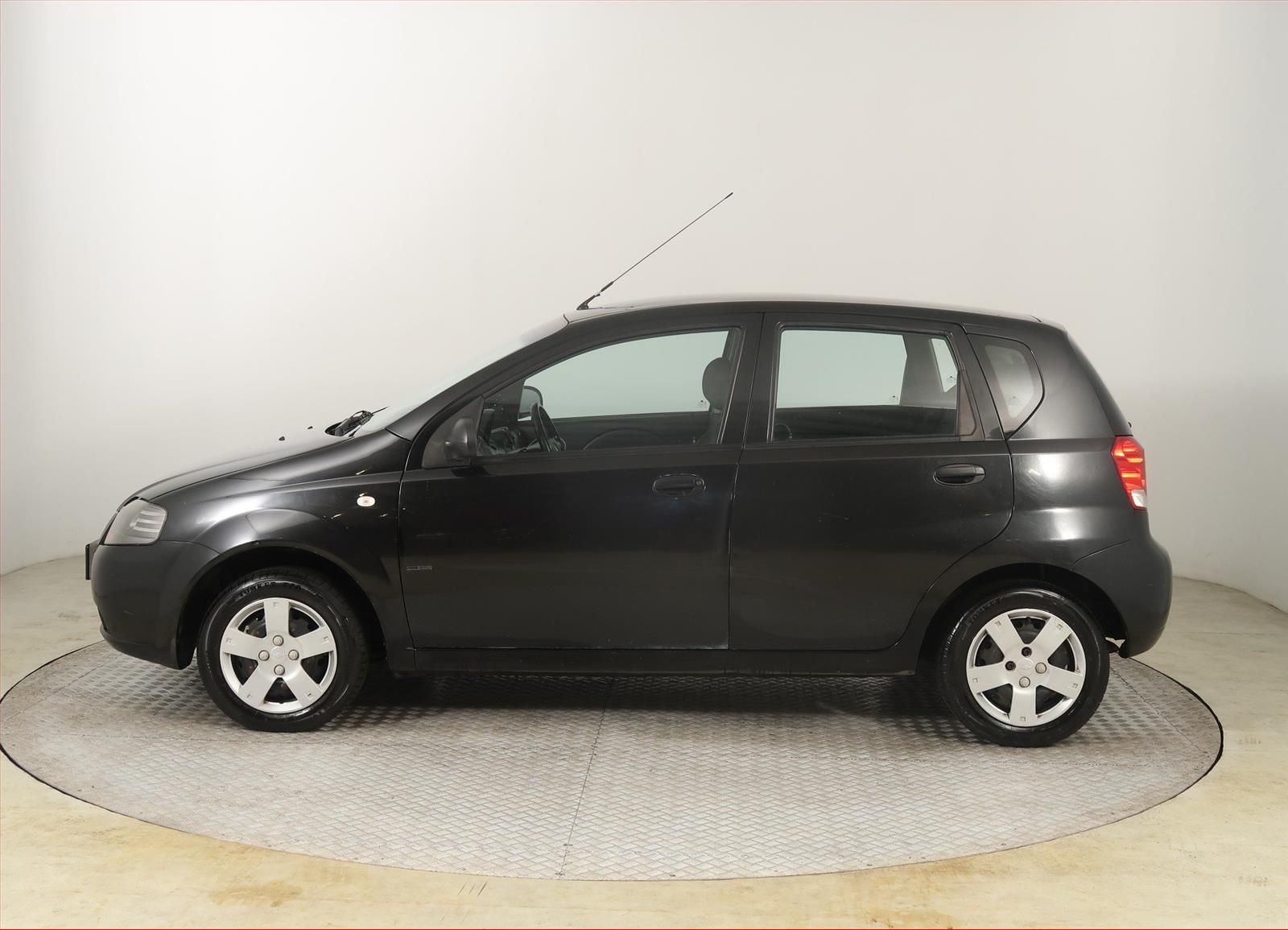 Chevrolet Aveo, 1.2 i, ČR,1.maj, po STK, Tažné - fotka 3
