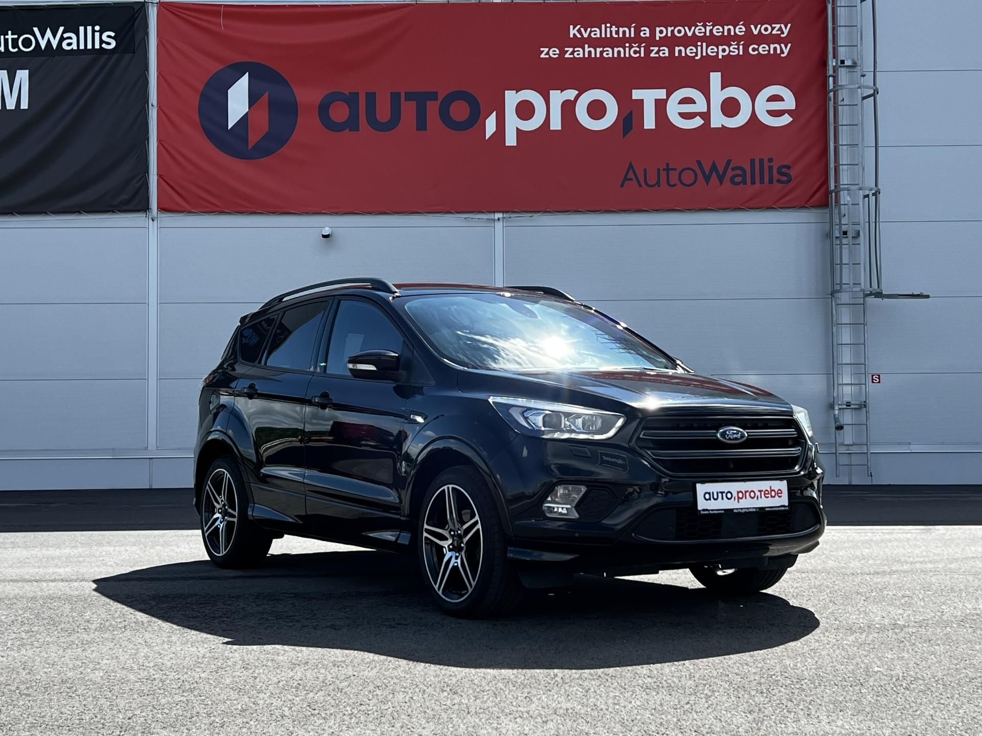 Ford Kuga, 1.5 EcoBoost ST Line TZ - fotka 2