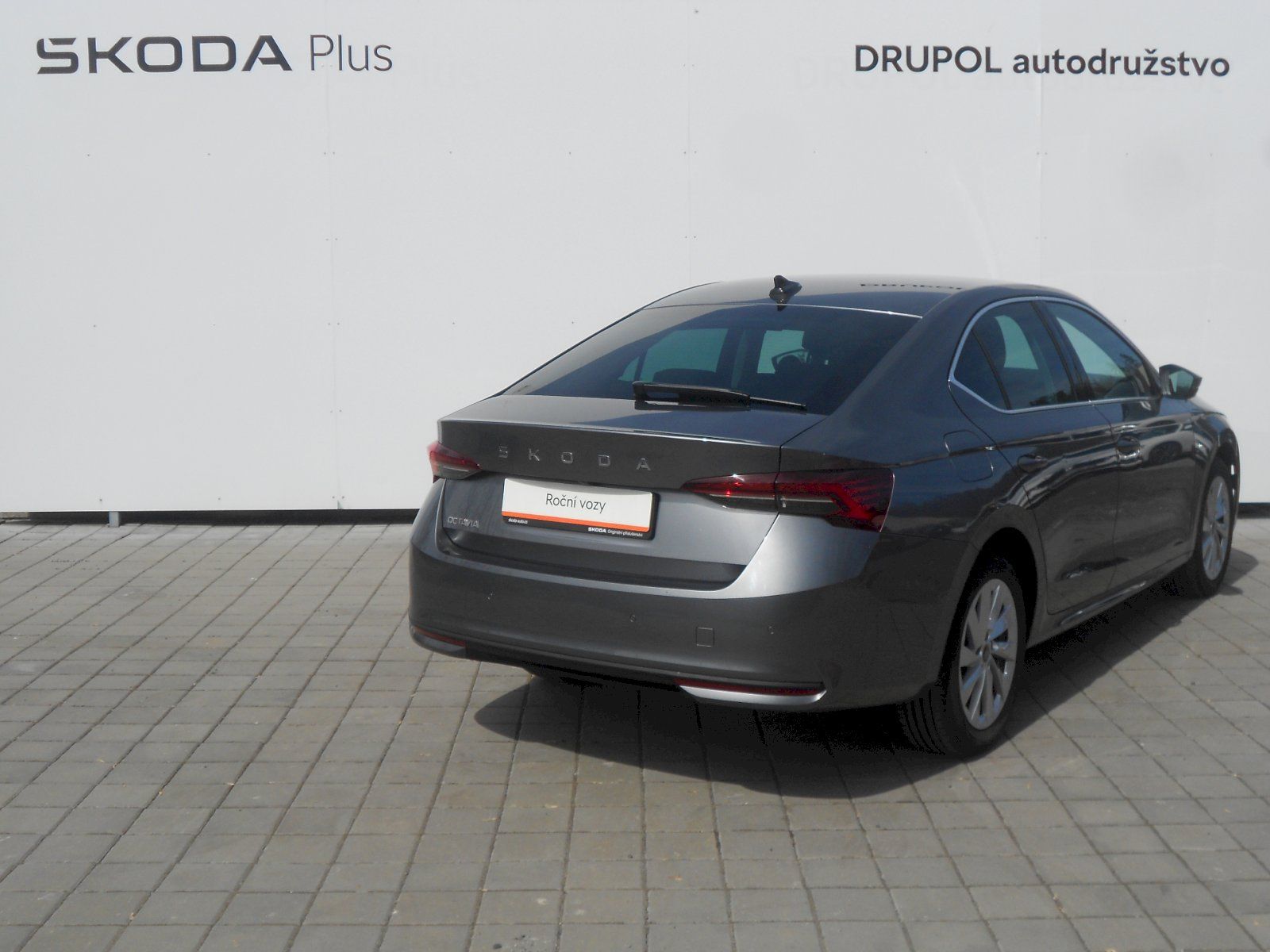Škoda Octavia, IV 1.5 TSI - 110 kW, Top Selec - fotka 2