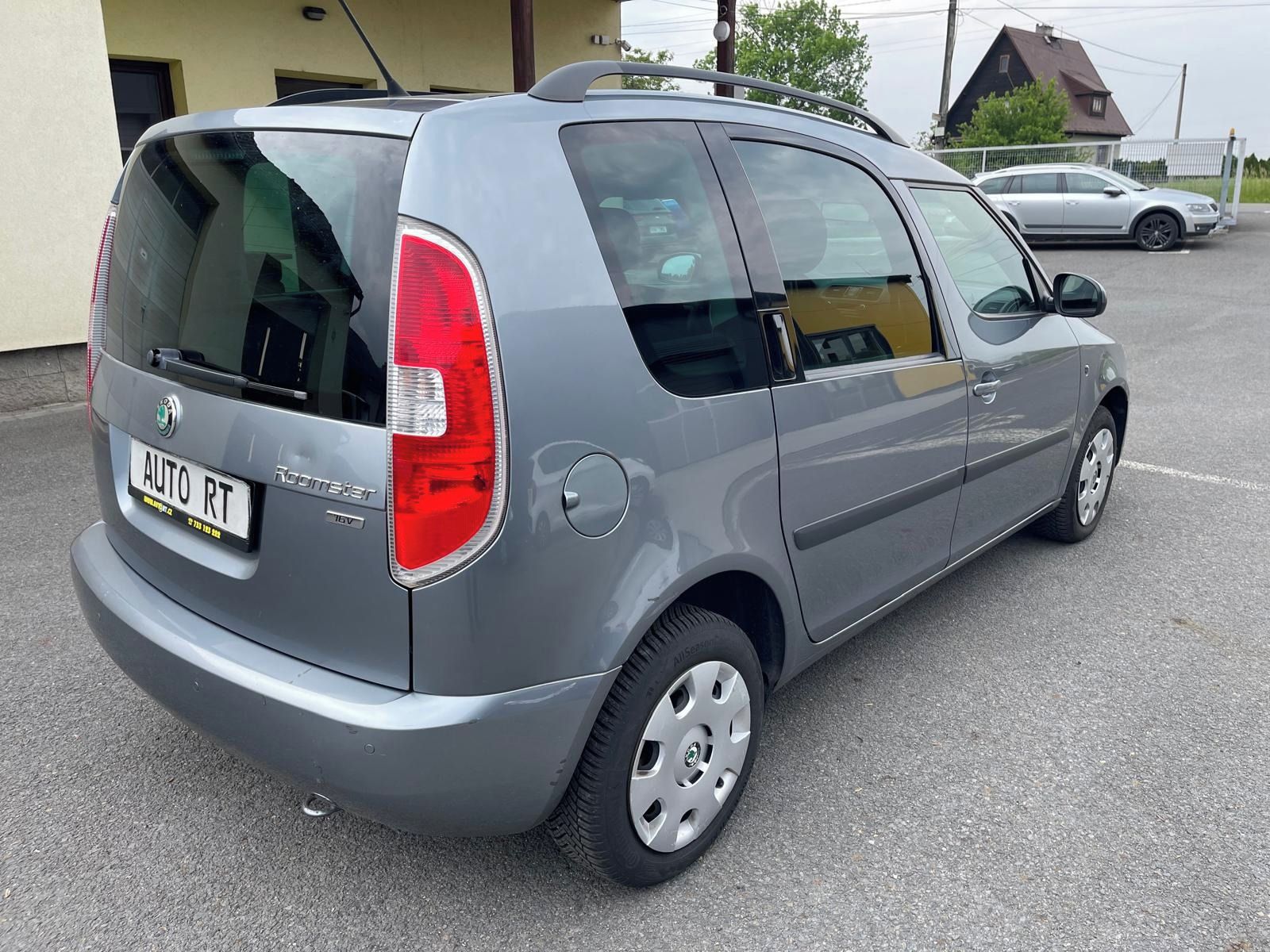 Škoda Roomster, 1.4i, 63 kw, 95 000 km !!!!!!! - fotka 6