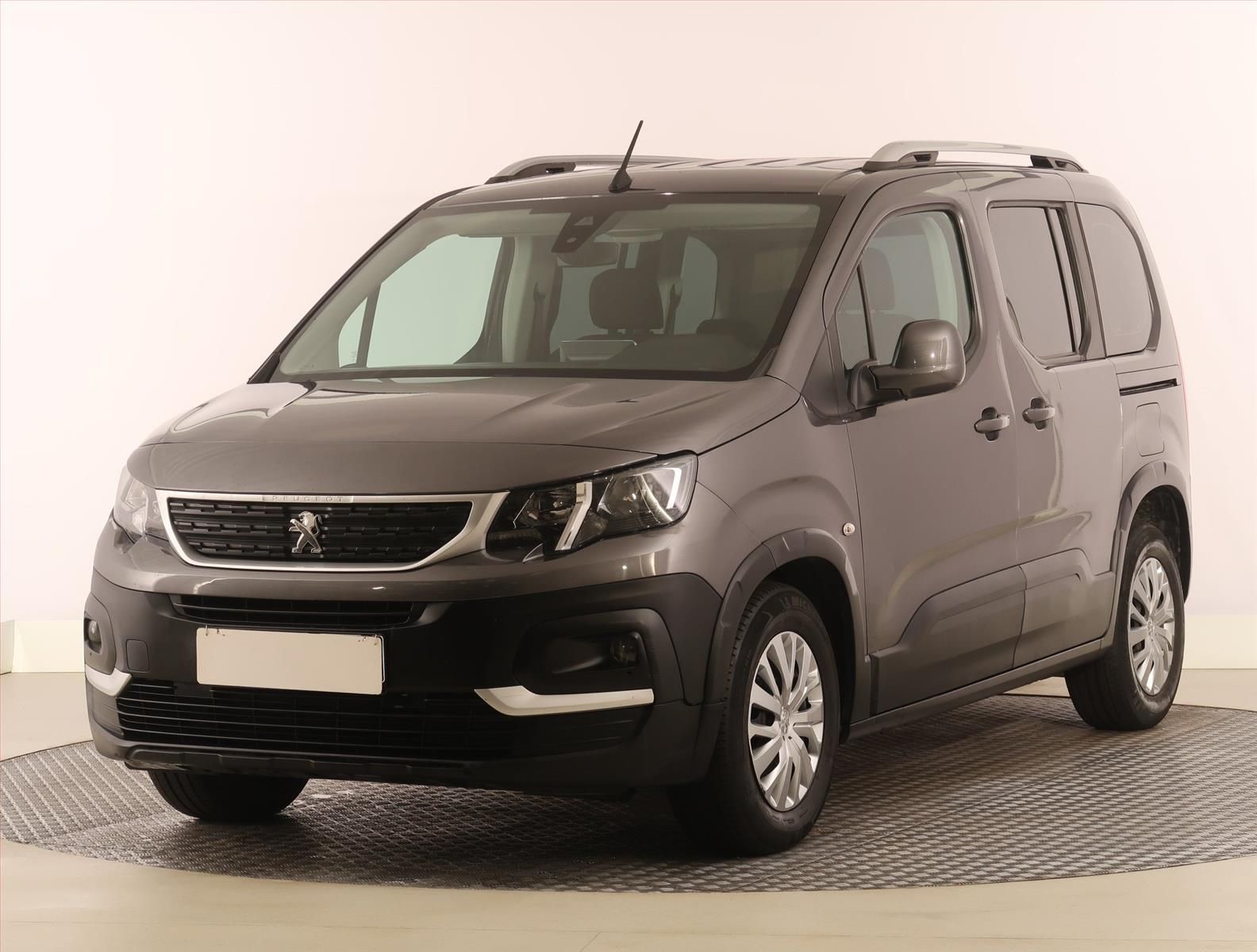 Peugeot Rifter, 1.2 PureTech, Active, 7Míst - fotka 2