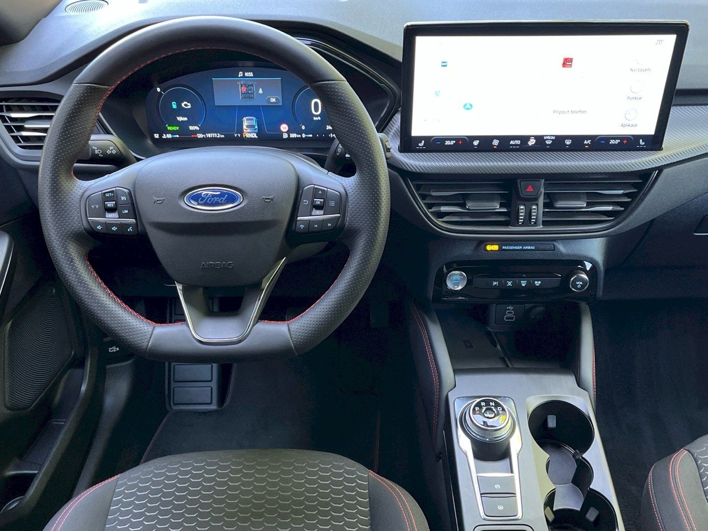 Ford Kuga, ST-Line 2.5HEV 112kW - fotka 5