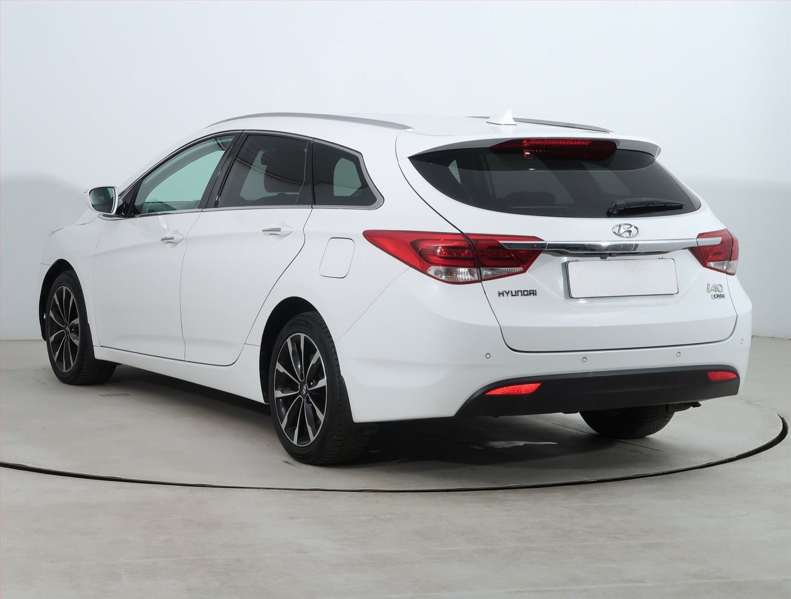 Hyundai i40, 1.7 CRDi, Serv.kniha, Navi - fotka 4