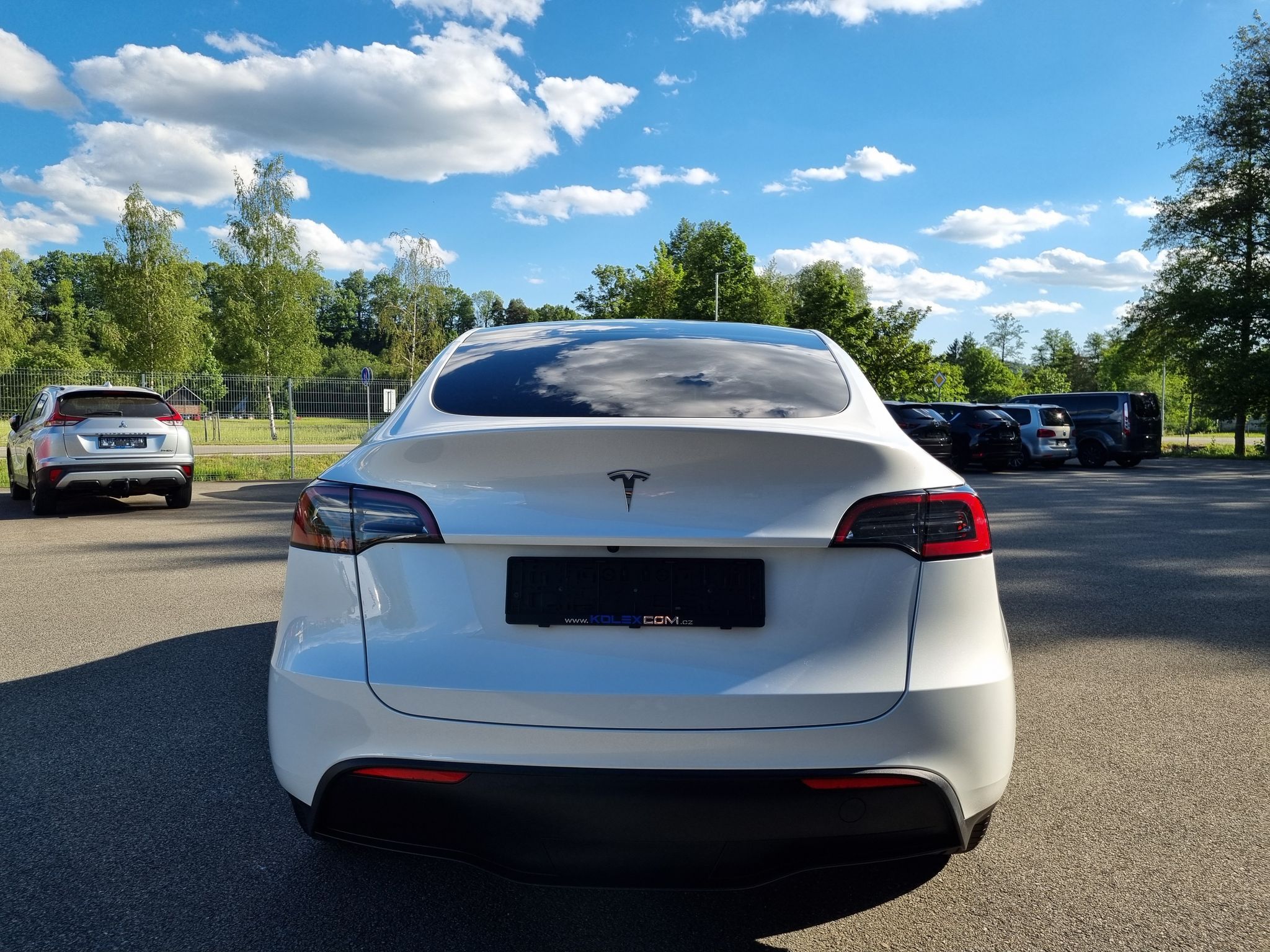 Tesla Model Y, Long Range 4x4, Ryzen - fotka 4