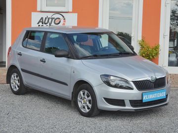 1.2i ACTIVE / VYHŘ. SEDADLA