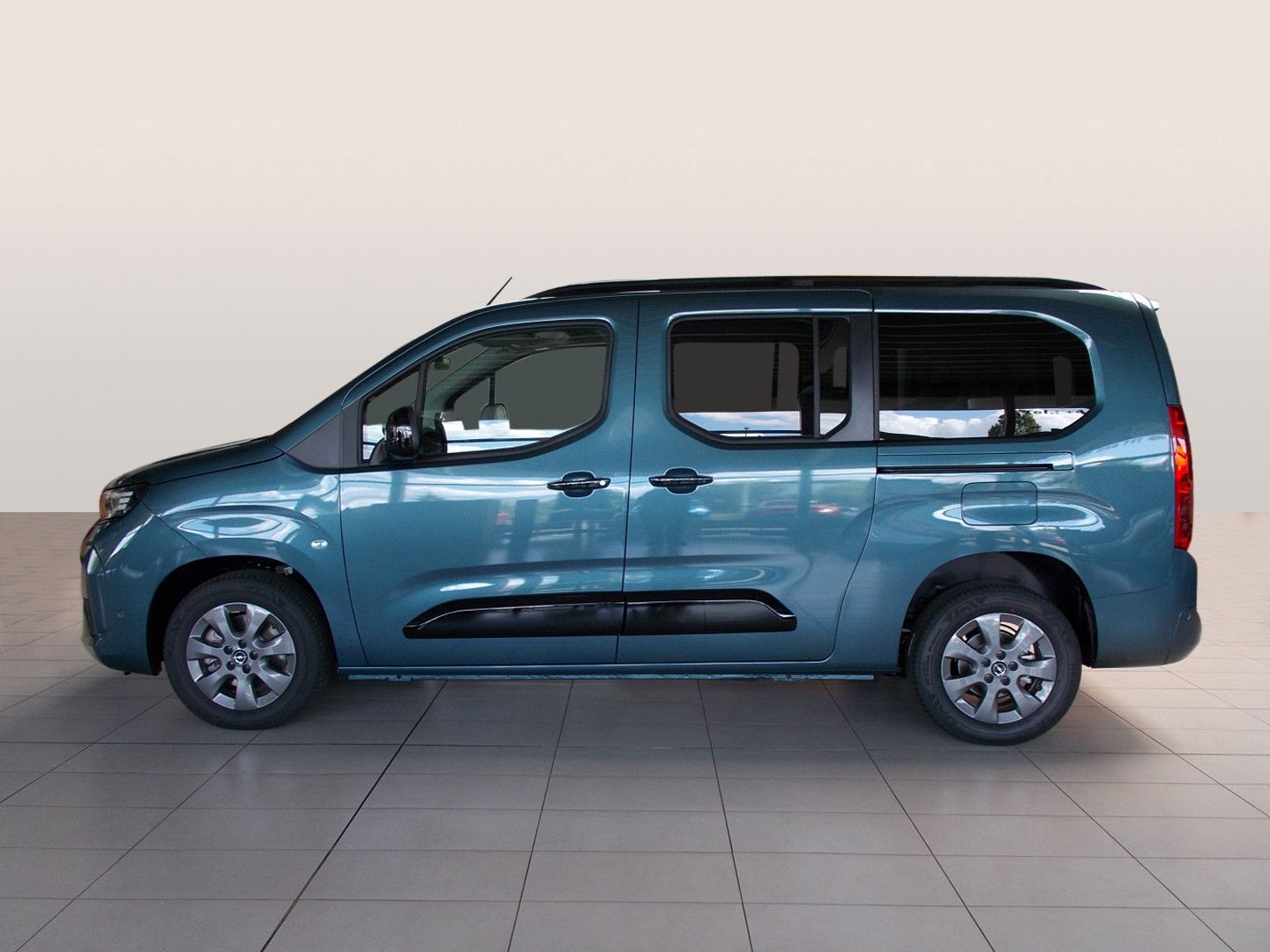 Opel Combo, Elegance Plus L2H1 1.5 CDTI (9 - fotka 5