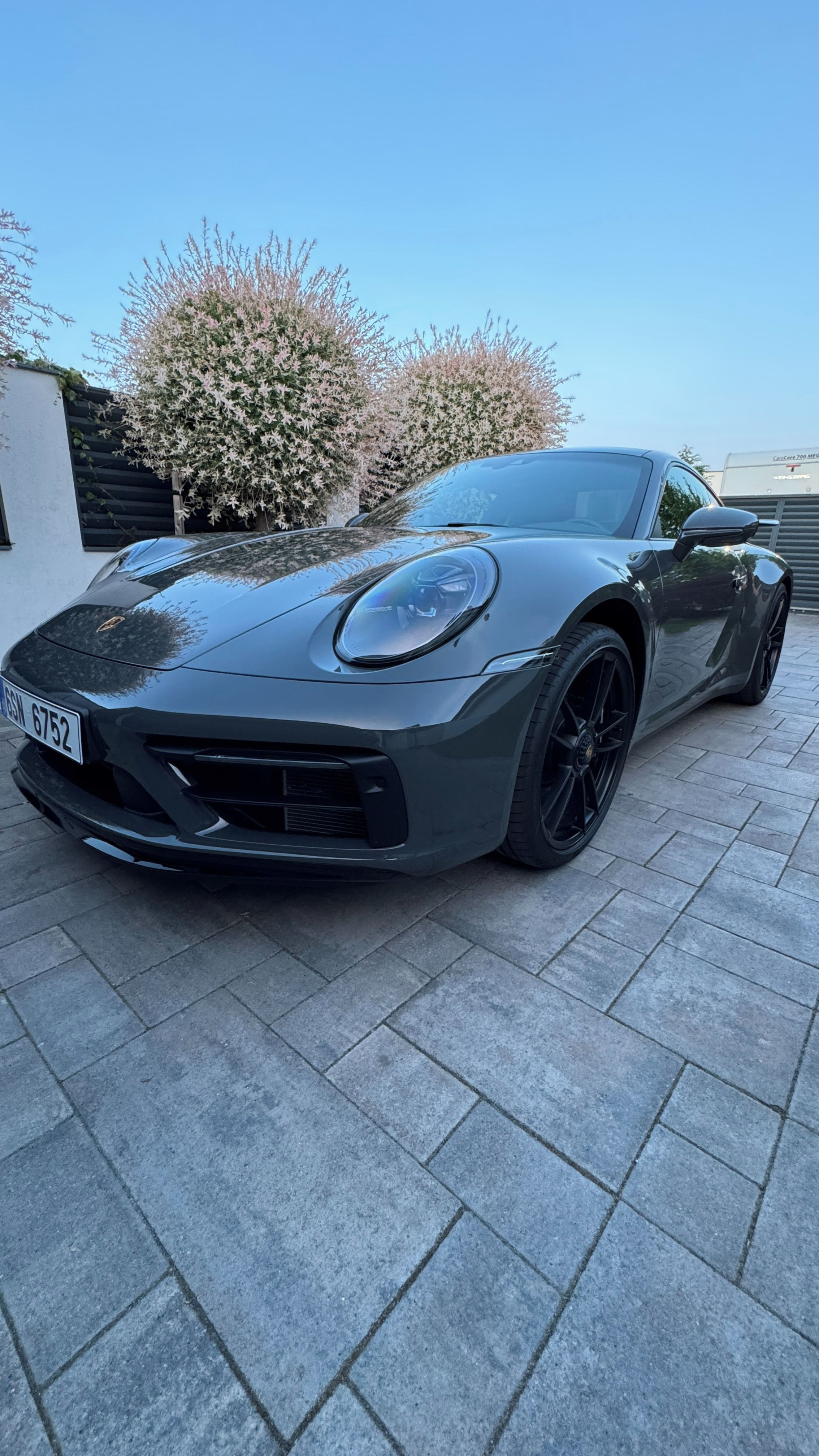 Porsche 911, Carrera 4 GTS,LIFT,AERO,ZÁRUKA - fotka 6
