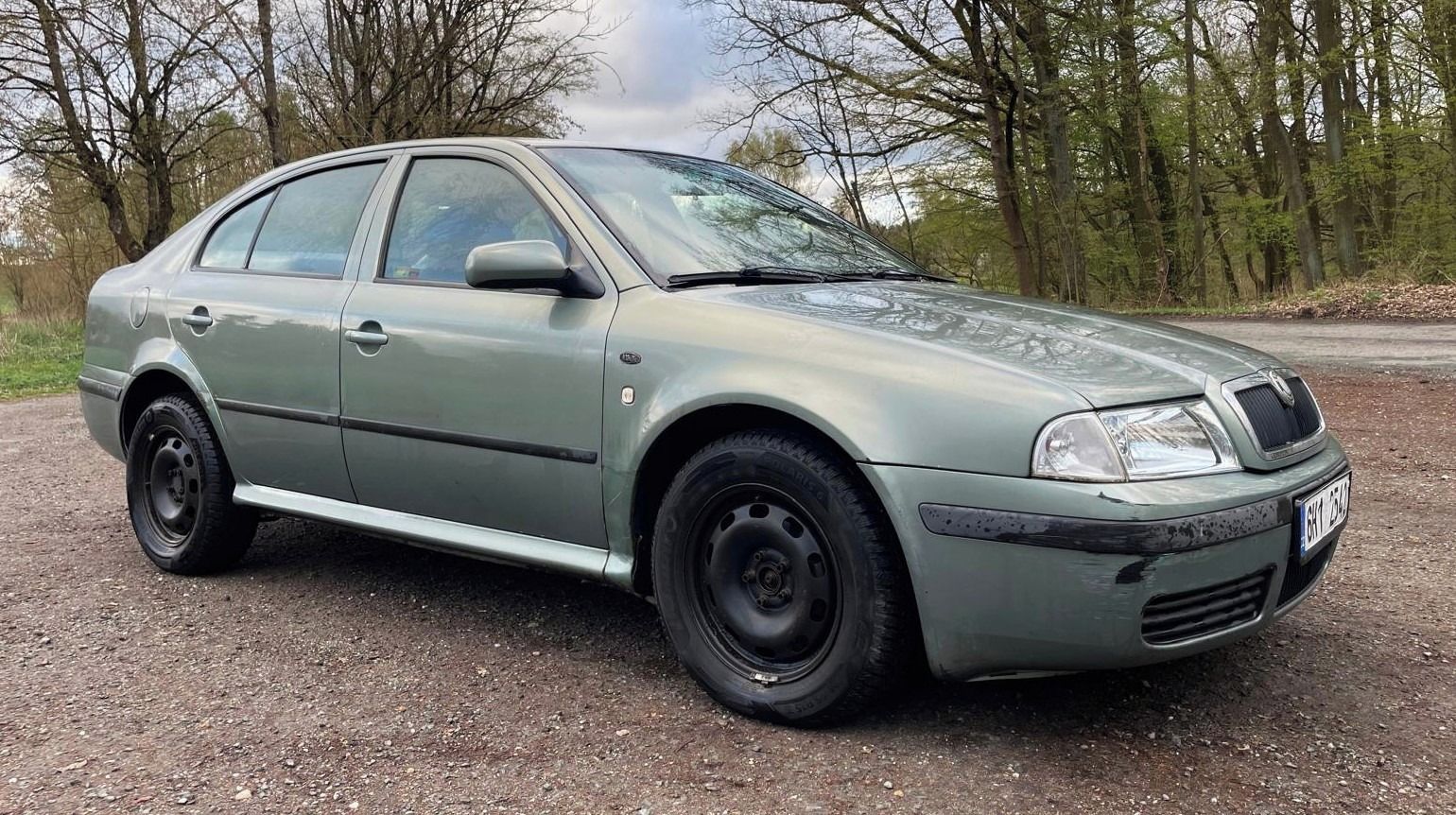 Škoda Octavia, Škoda Octavia 1.6 MPI - fotka 2
