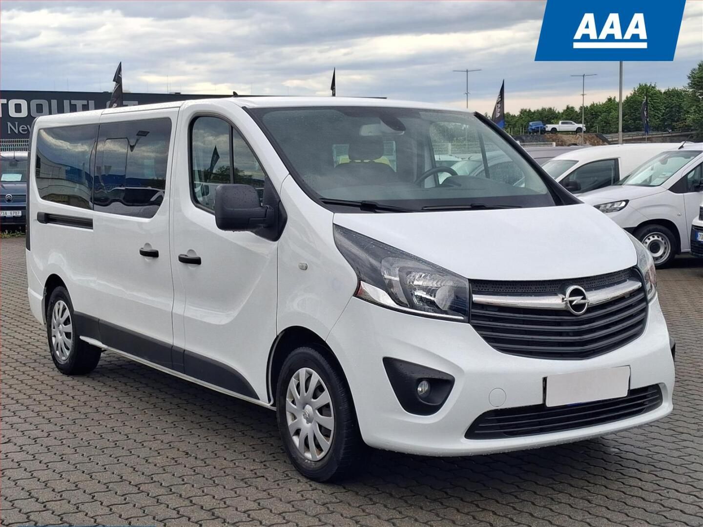 Opel Vivaro, 1.6 CDTI, Bus, 9Míst, Klima