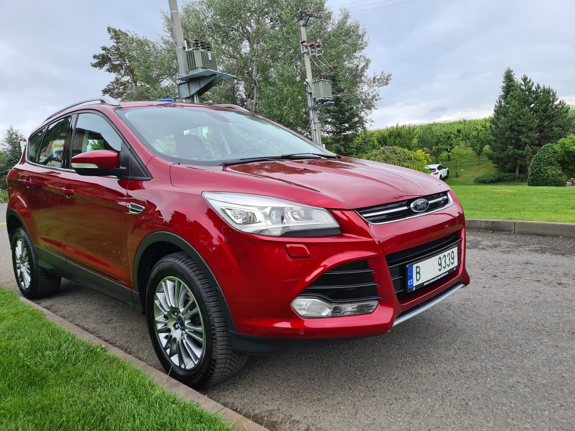 Ford Kuga, 2.0TDCi MAN 4x4 NAV KAM - fotka 3