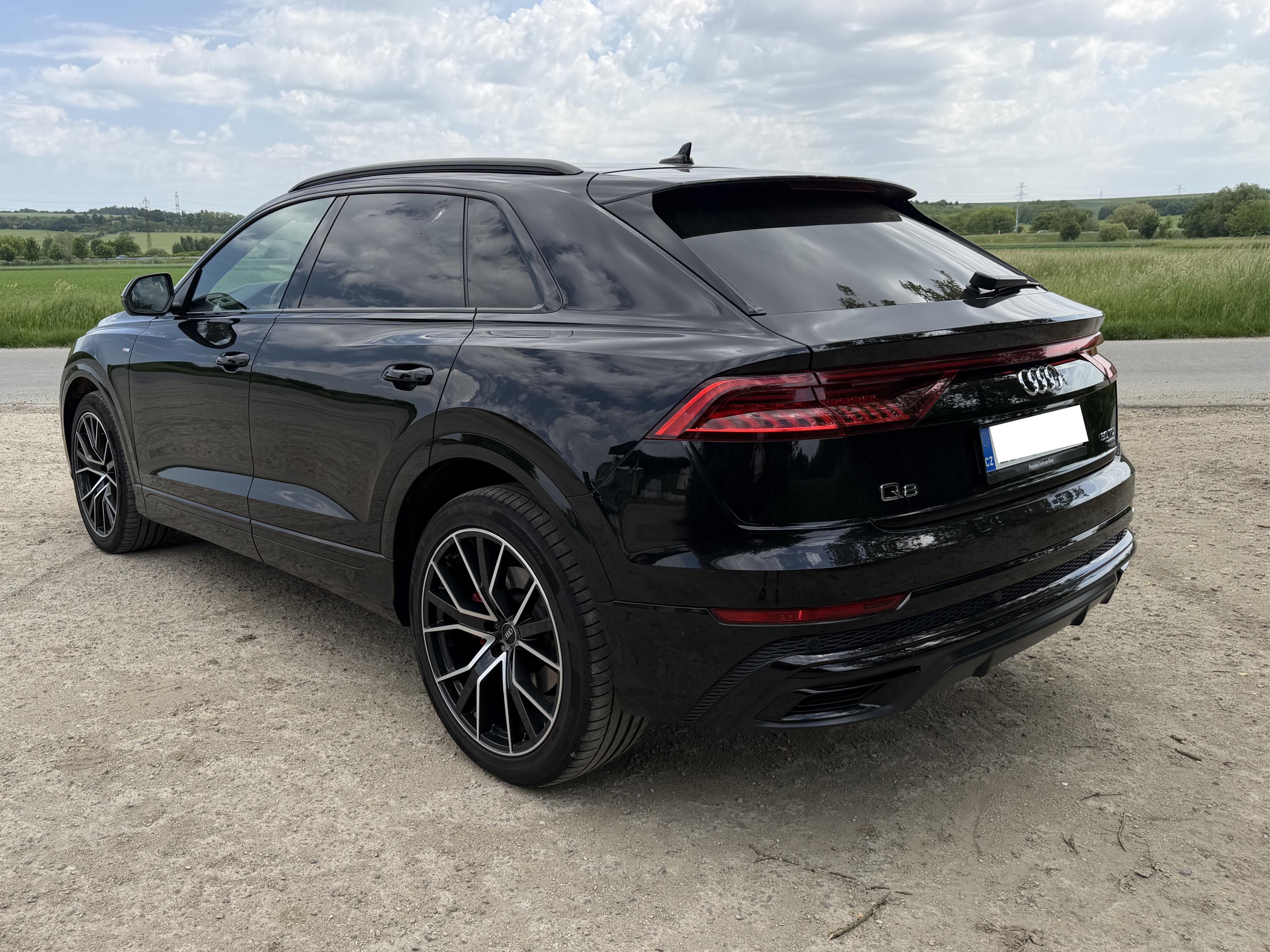 Audi Q8, Audi Q8 50 TDI 210 kW Quattro - fotka 6