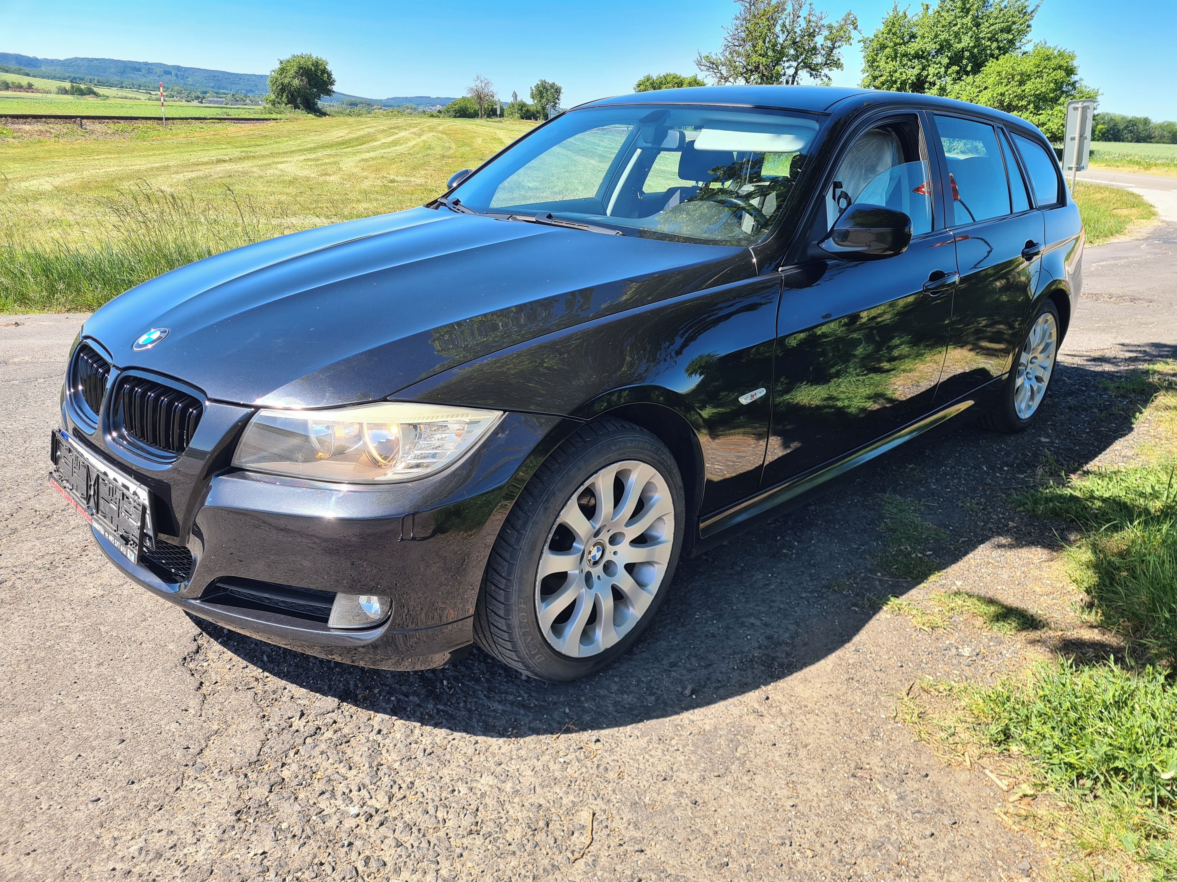 BMW Řada 3, 320d E91_130 kW Facelift
