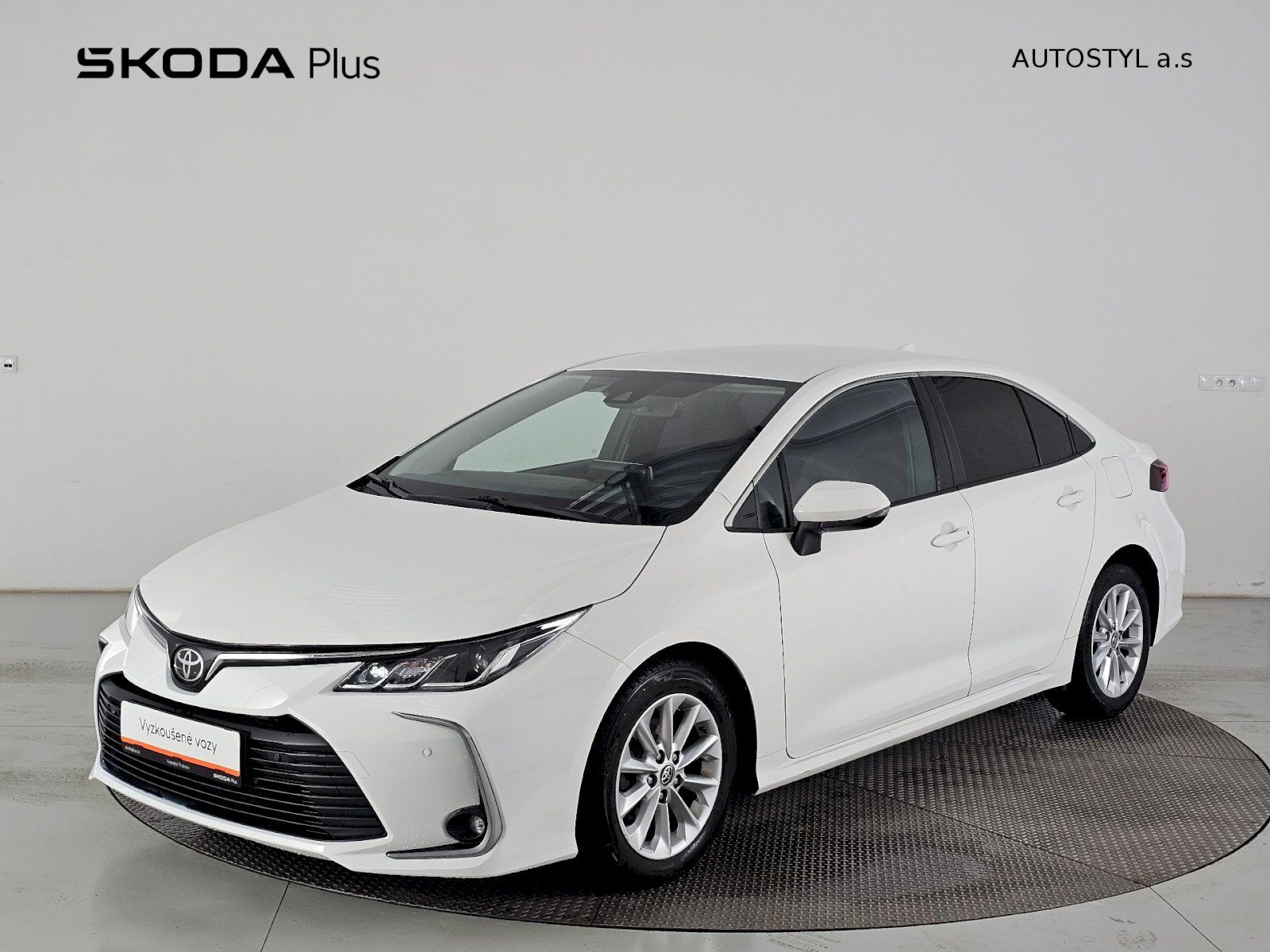 Toyota Corolla, 1.5i CVT COMFORT TECH