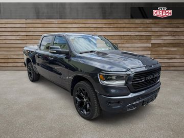 +HEMI+SPORT+VÝBAVA+