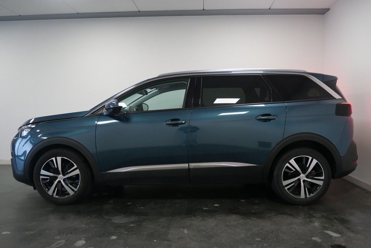 Peugeot 5008, 1.2 PureTech 96 kW ALLURE - fotka 3