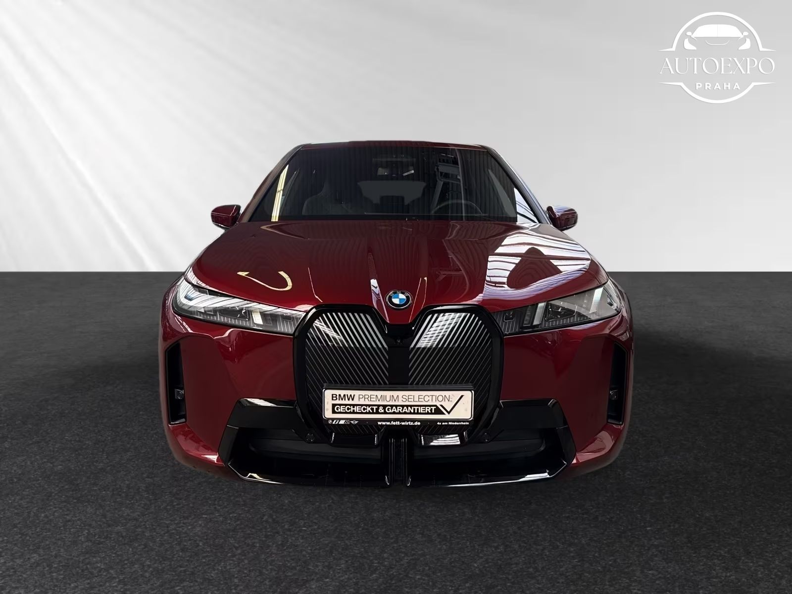 BMW iX, xDrive60 - fotka 2