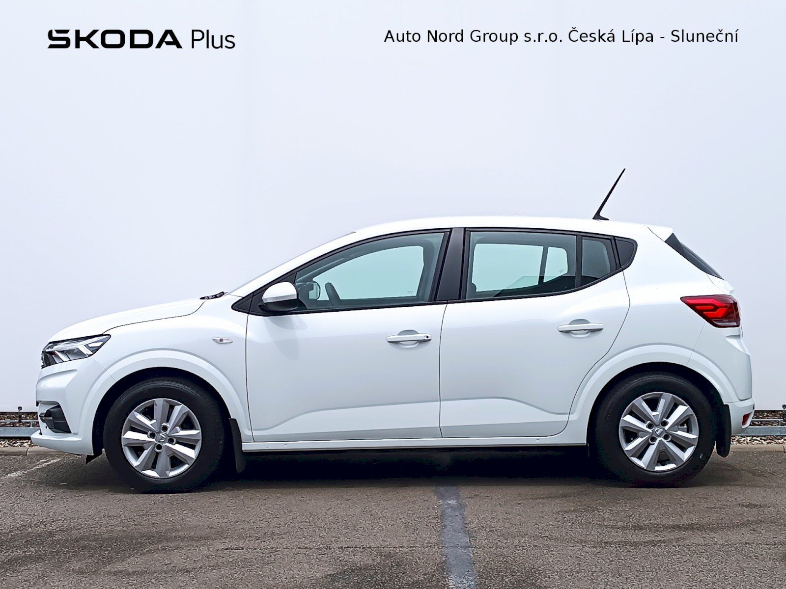 Dacia Sandero, Exclusive 1,0TCe / 67kw - fotka 3