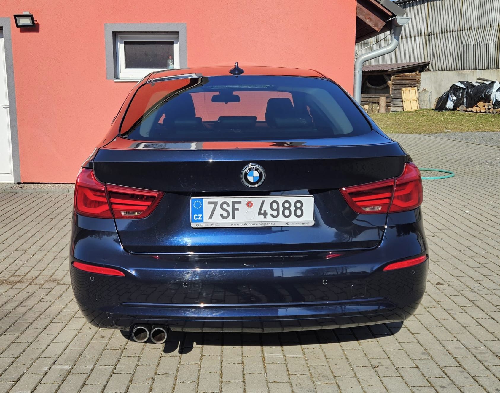 BMW Řada 3, BMW 320d - GT - fotka 4
