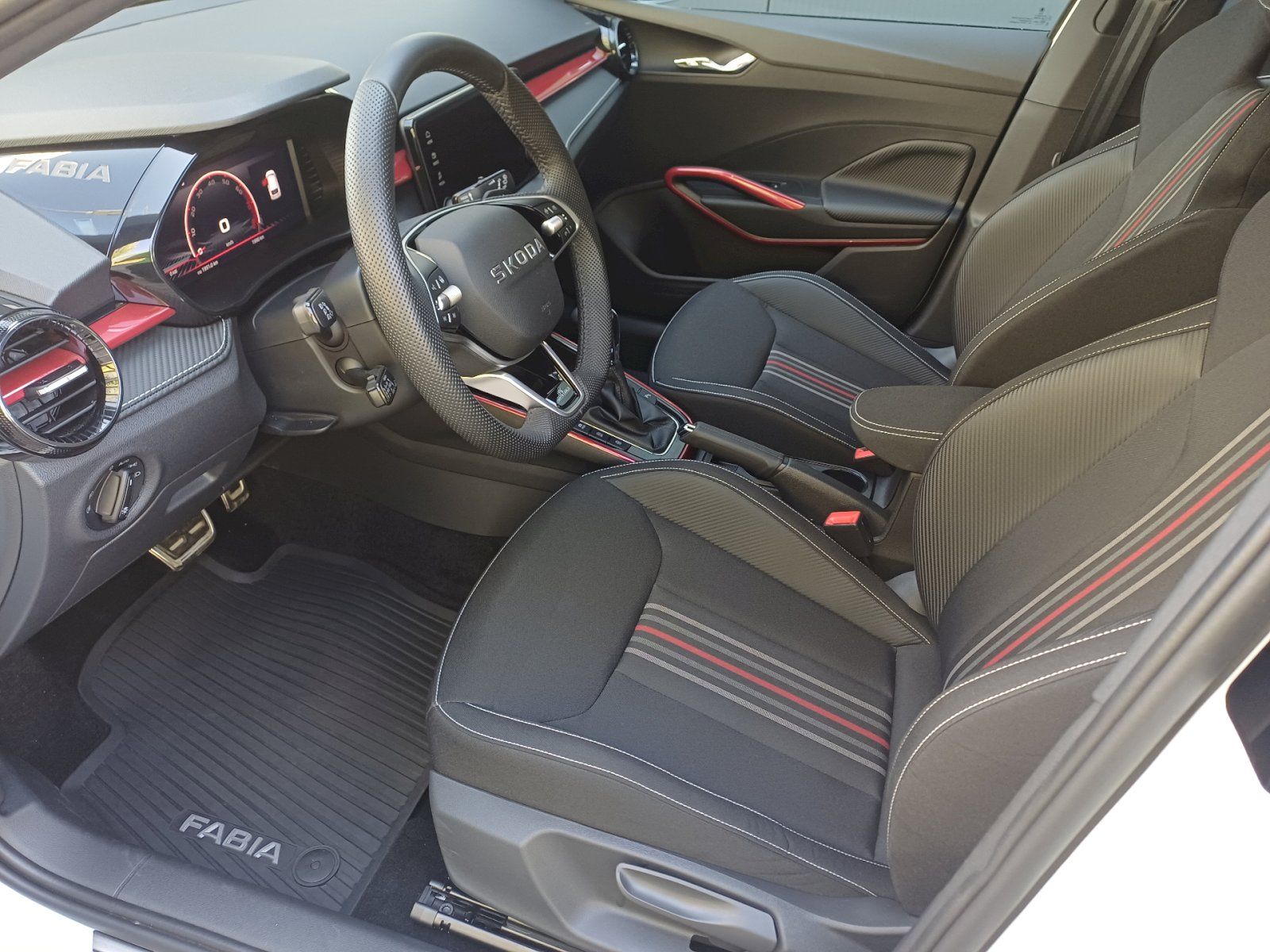 Škoda Fabia, Monte Carlo DSG TSI 1.0 / 85 k - fotka 6