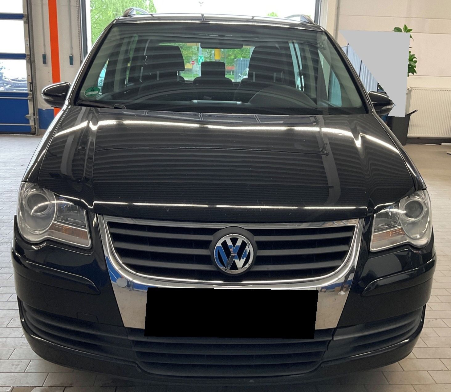 Volkswagen Touran, 1.6Mpi 75KW 7-MÍST 158tkm 2009 - fotka 5