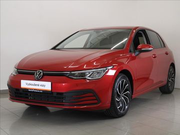 1,0 TSi 81kW Life ČR 31tkm.
