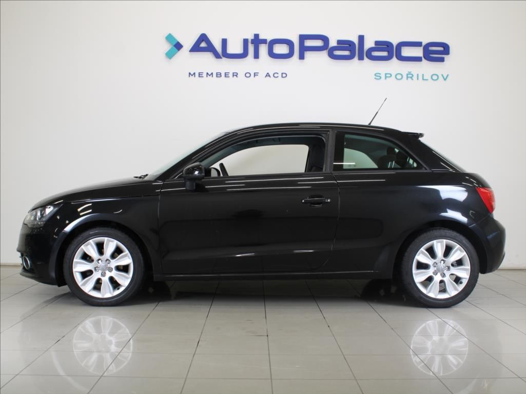 Audi A1, 1,2 TSI 63kW Navi Sport 134tkm - fotka 5