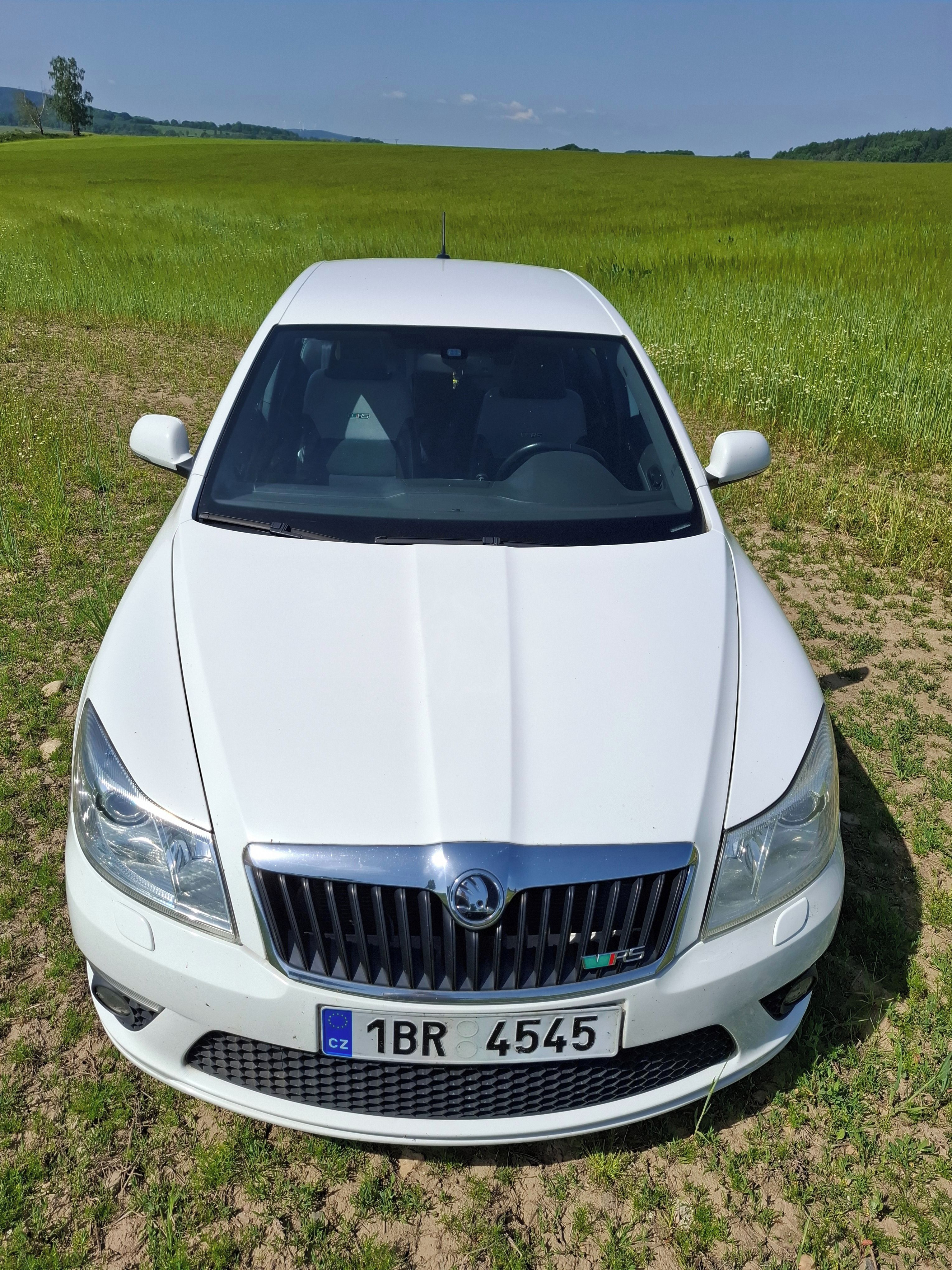 Škoda Octavia, 1.9 TDI, RS po facelift - fotka 5