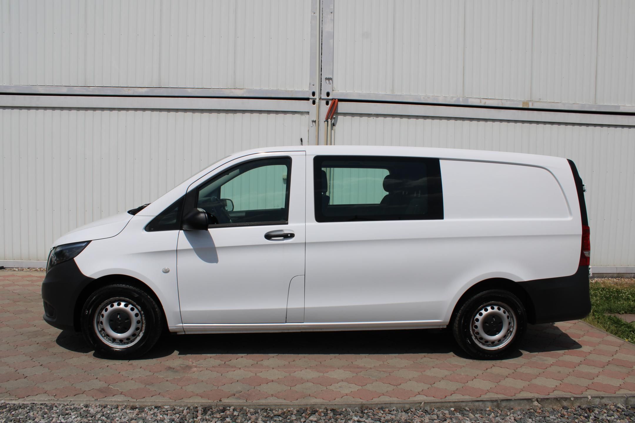 Mercedes-Benz Vito, 2,2 116CDI 5Míst Automat+klima - fotka 6