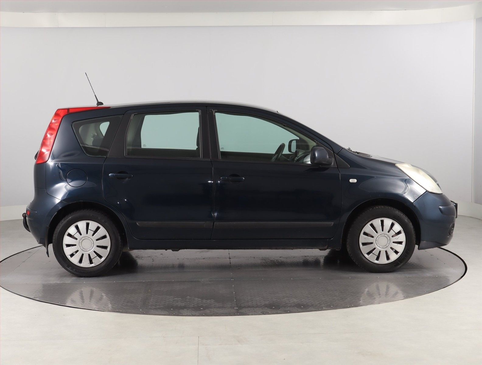 Nissan Note, 1.5 dCi, Tažné, Klima - fotka 6