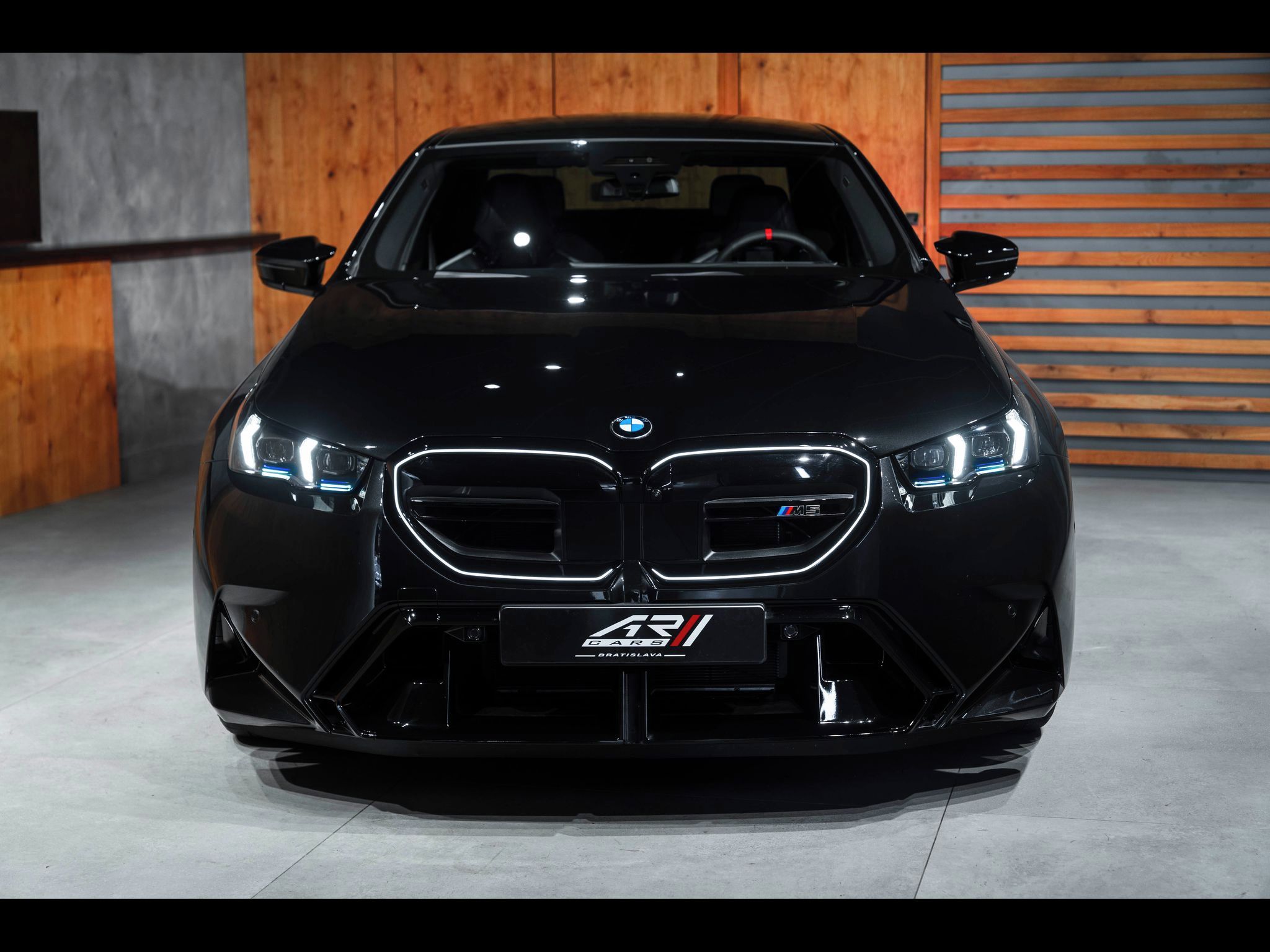 BMW M5 - fotka 2