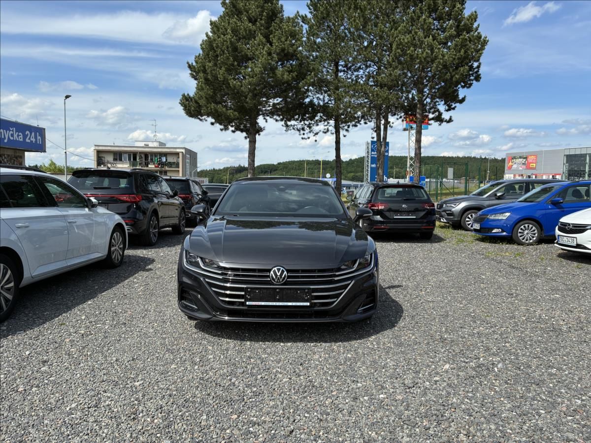 Volkswagen Arteon, 2,0 TAŽNÉ,IQ.LIGHT,PANORAMA - fotka 4