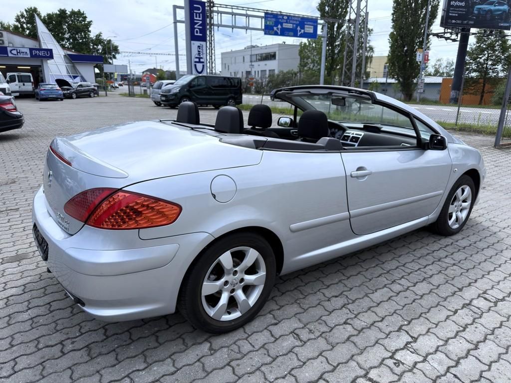Peugeot 307, CC 1.6i 80 kW digi. klima - fotka 5