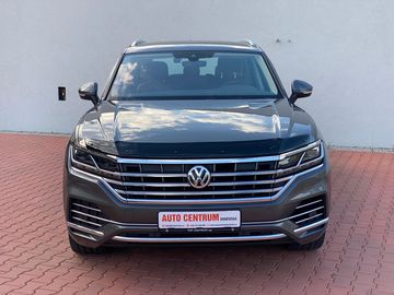 VW TOUAREG V6 210/kw ČR 1 maji