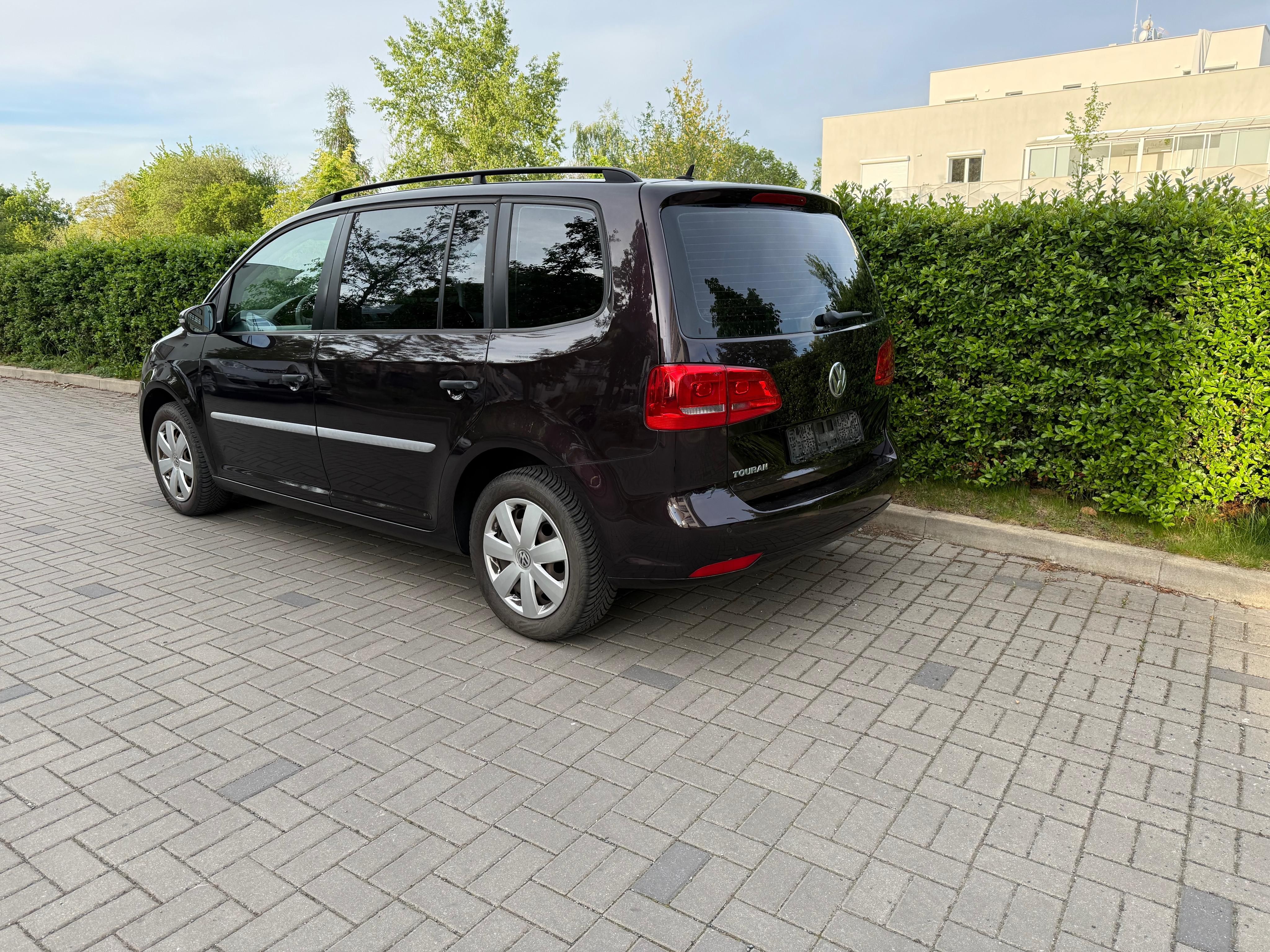Volkswagen Touran, 1.2 TSI - 7 místné provedení - fotka 4
